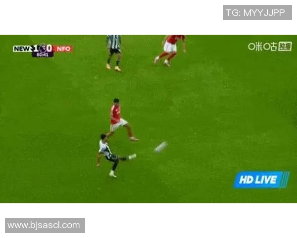 足球明星高峰近期动态分析及其对全球足球发展的影响探讨